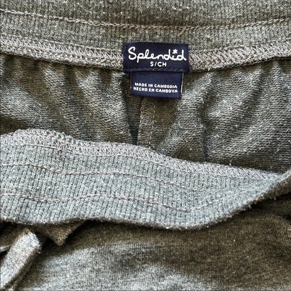 🎉HP🎉 Animal print two piece pajama jogger set - Picture 6 of 7